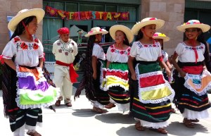 Dance: Folklorico El Tapatio