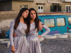 Italian Film: Indivisibili (Indivisable)