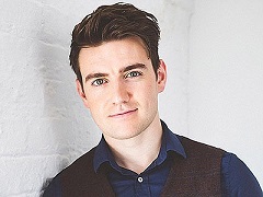 Music: Christmas In Ireland with Emmet Cahill